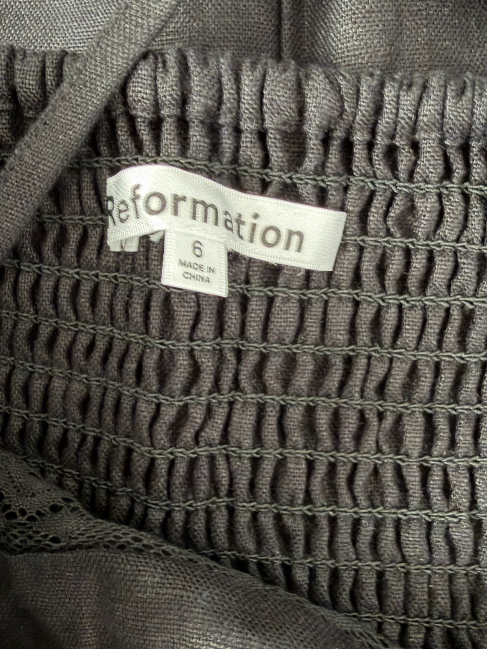Reformation Linen Set - Picture 9 of 9